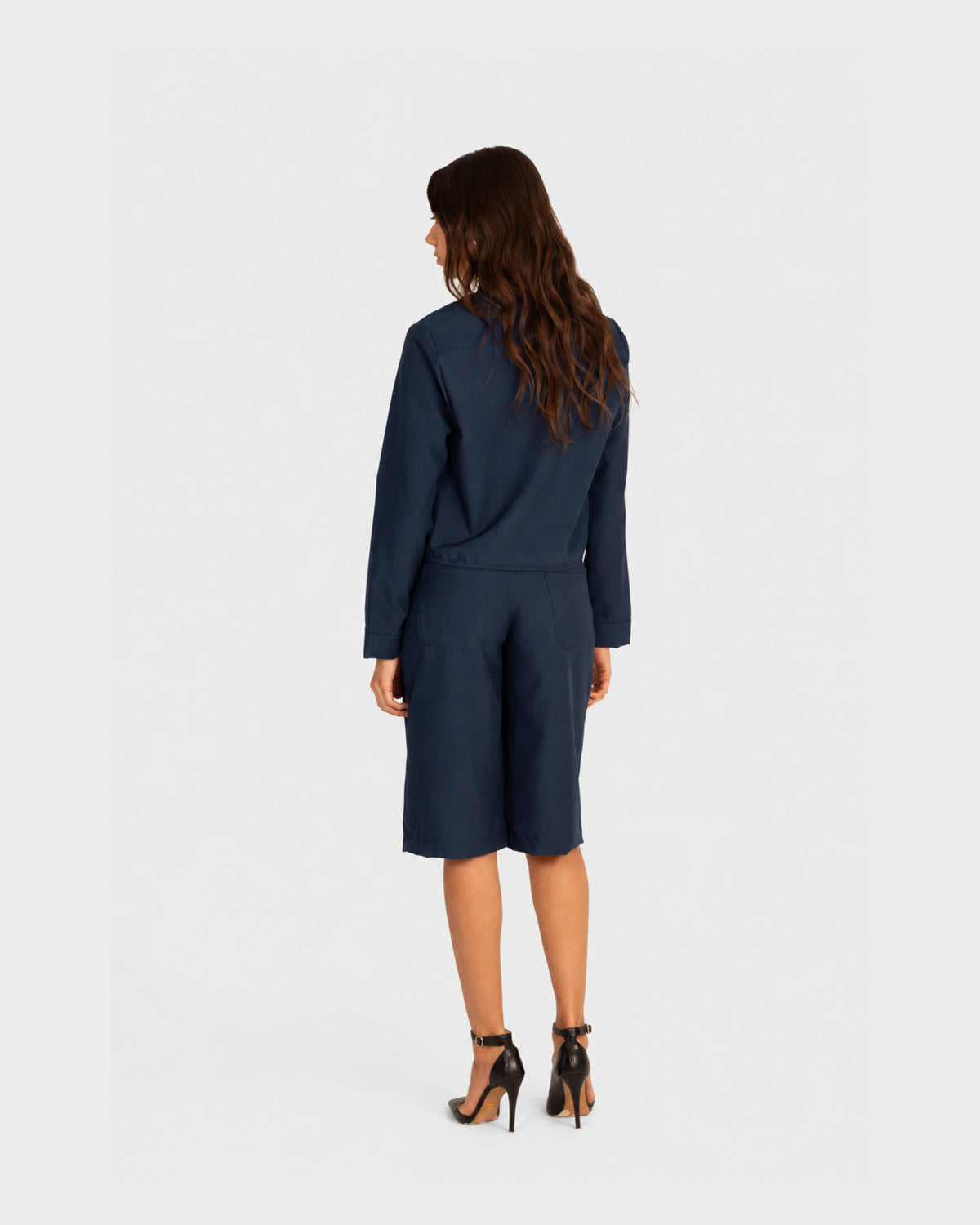 Bermuda oversized em tecido estruturado