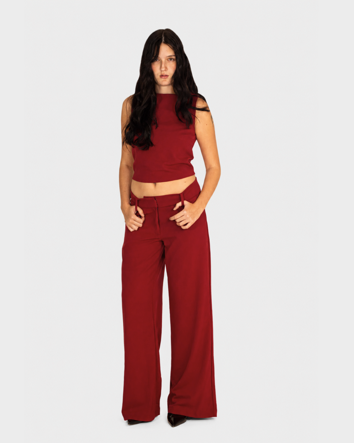 Calça ampla de alfaiataria